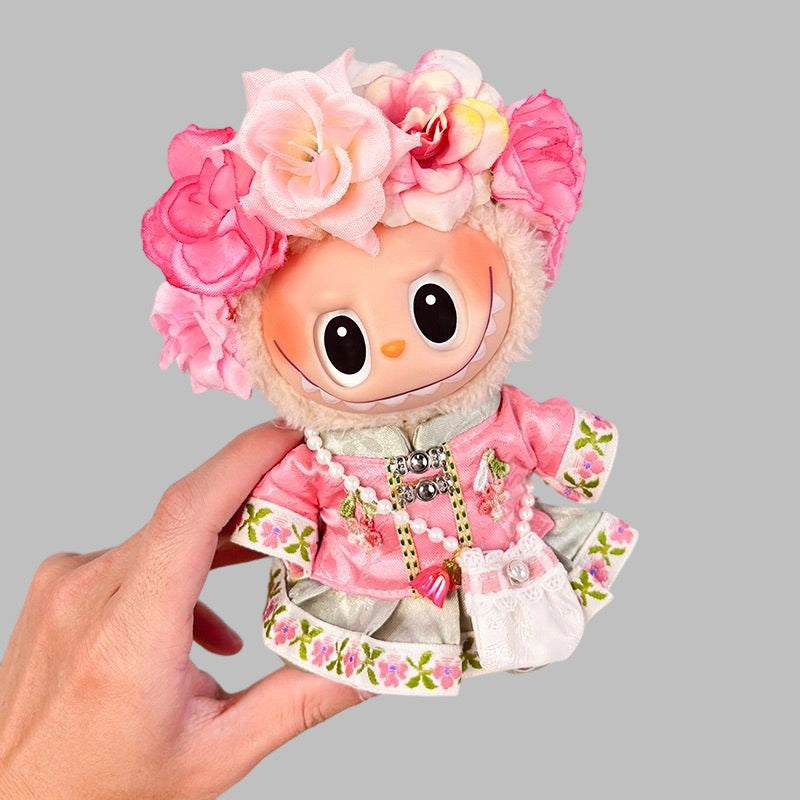 🌸 Labubu Limited Edition – “簪花系列” Flower Hairpin Outfit (Doll Not Included)